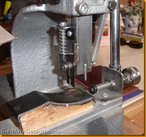 barrette press.JPG